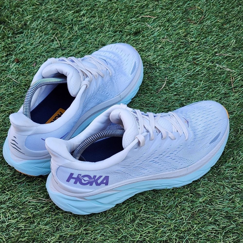 HOKA CLIFTON 8 - Womens Athletic Shoes - SIZE 9.5B - Picture 7 of 10